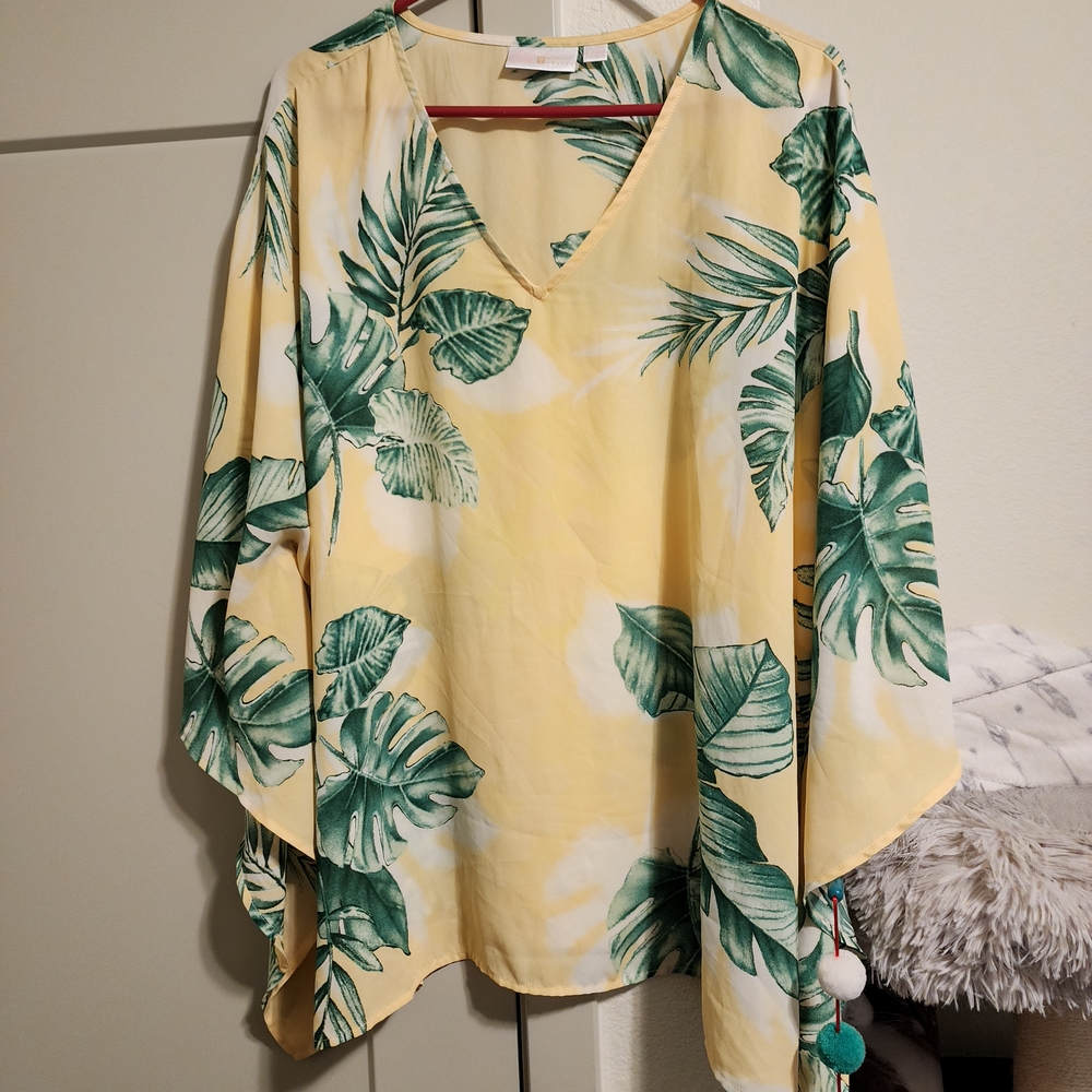 Belle by Kim Gravel Leaf Print V-Neck Blouse - Yellow and Green